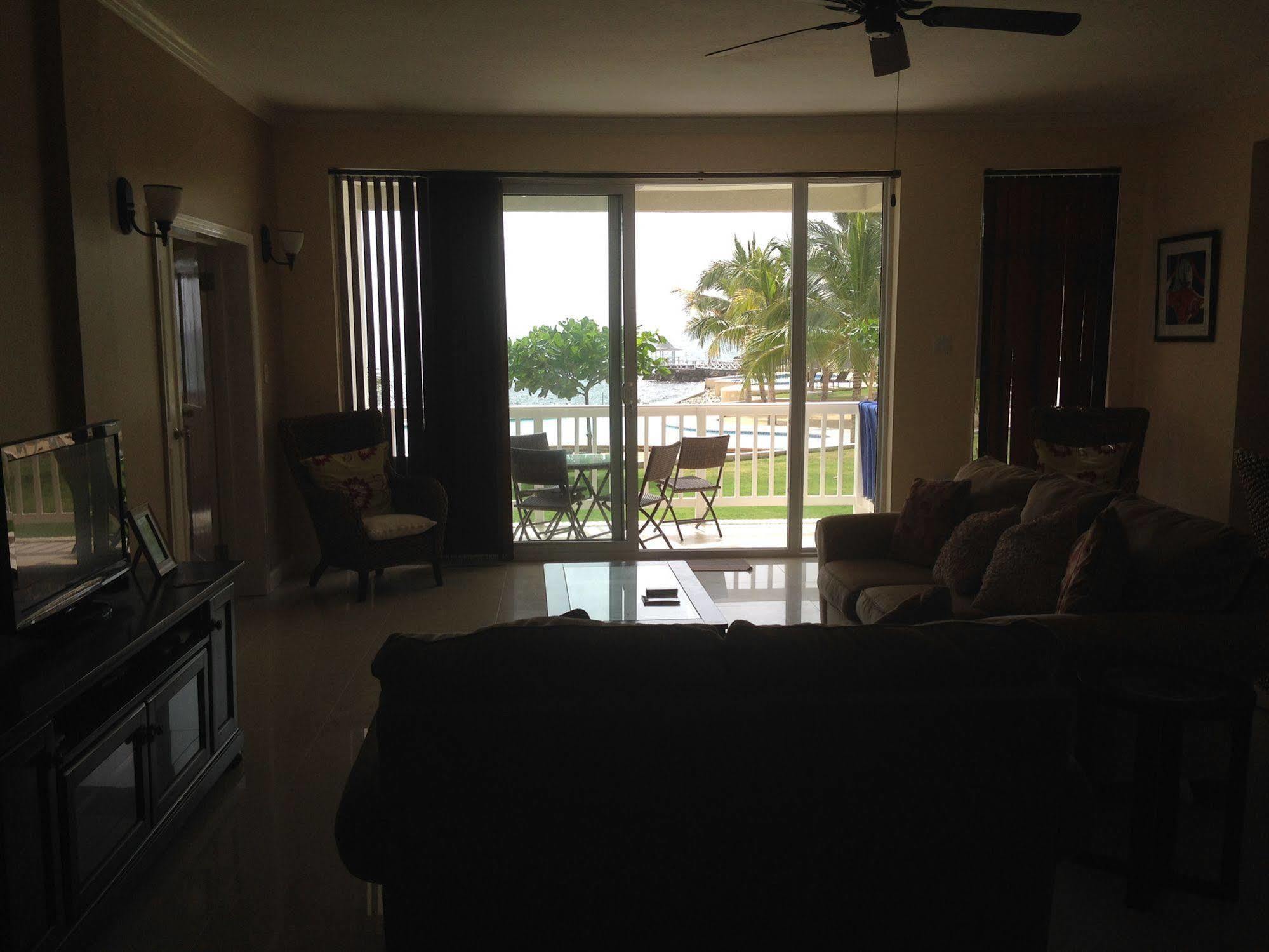 Whispering Seas Jamaica Ocho Rios Exterior foto